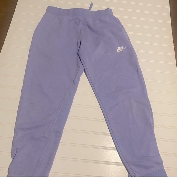 Nike Other - Nike Joggers Girls Lavender Large with Pockets Tapered Legs (small dirt stain)
